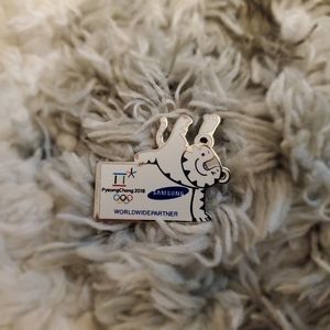 2018 Winter Olympics Enamel Pin Samsung